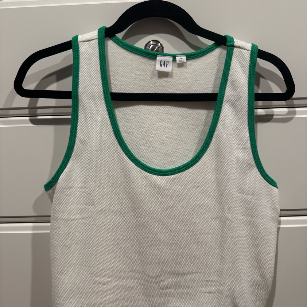 GAP Recycled Cropped Pique Tank Top Off White & Green - Picture 4 of 6